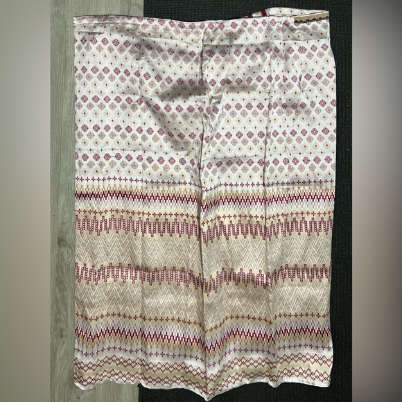 Thai Silk blouse and skirt custom designed for special occasions. Small. NWT - Picture 4 of 16